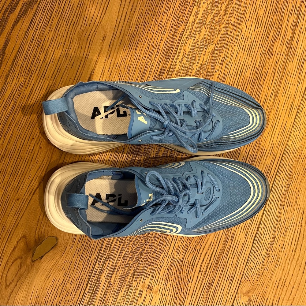 APL Sky Blue Streamline